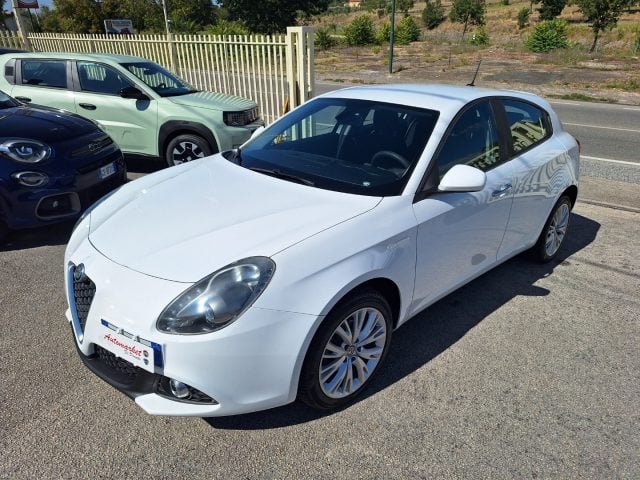 Alfa Romeo Giulietta 1.6 JTDm 120 CV Super, del 2018, 134.000 km, in vendita a Grottaminarda (AV)