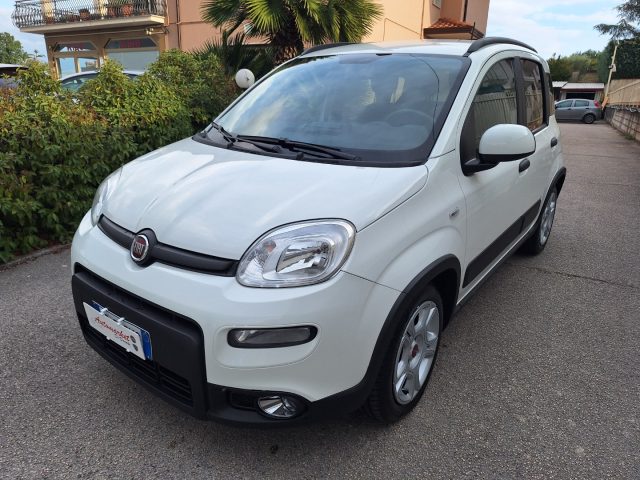 Fiat Panda 1.0 FireFly S&S Hybrid - foto 2 di 4