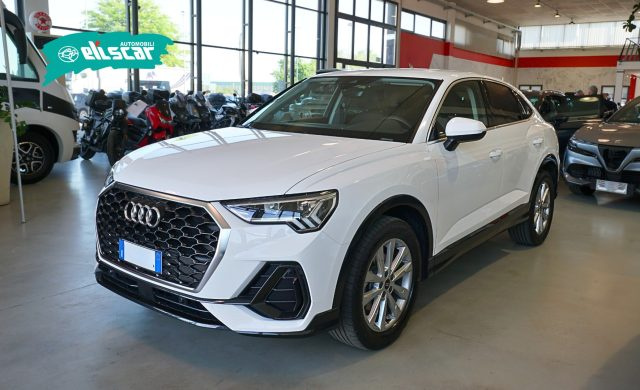 Audi Q3 150CV 2.0 SB tronic Business Advanced - foto 2 di 15