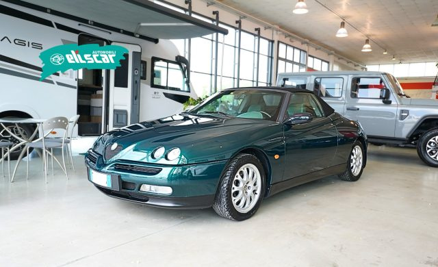 Alfa Romeo Spider 2.0i 916 usato a SONA