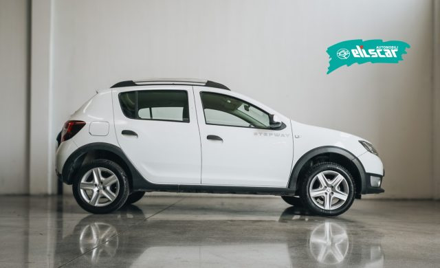 Dacia Sandero Stepway 1.5 dCi 8V 90CV - foto 4 di 4