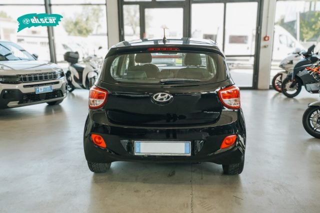 Hyundai i10 1 - foto 4 di 4