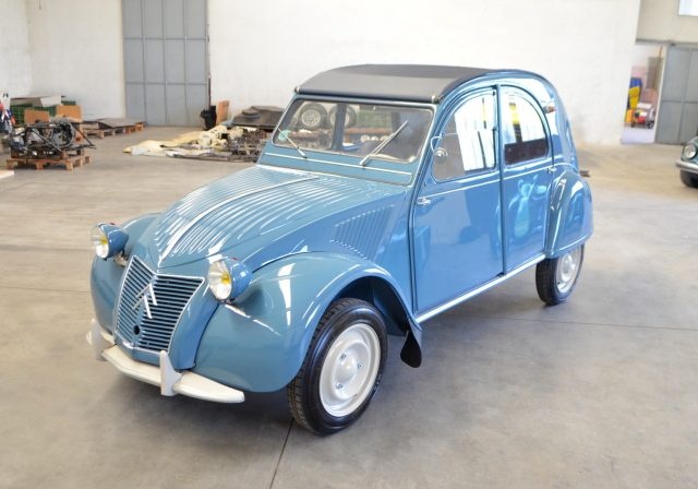Citroen 2CV 2 CV, del 1960, 999 km, in vendita a Sona (VR)