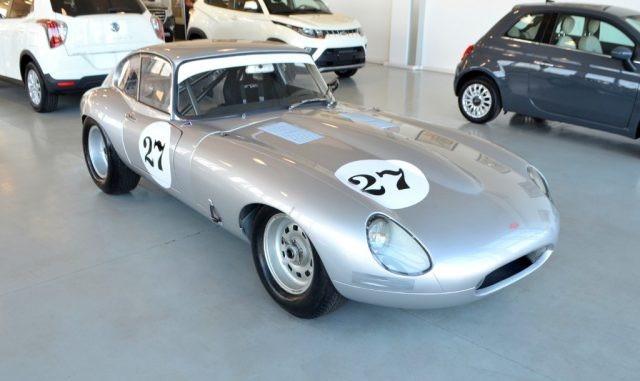 Jaguar E-Type 3.8 Semi Lightweight FIA - foto 3 di 37