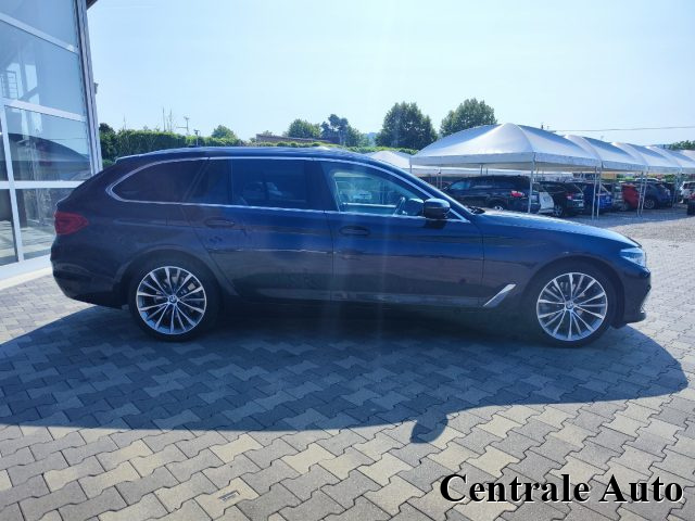 BMW 520 d xDrive Touring Luxury - foto 4 di 4