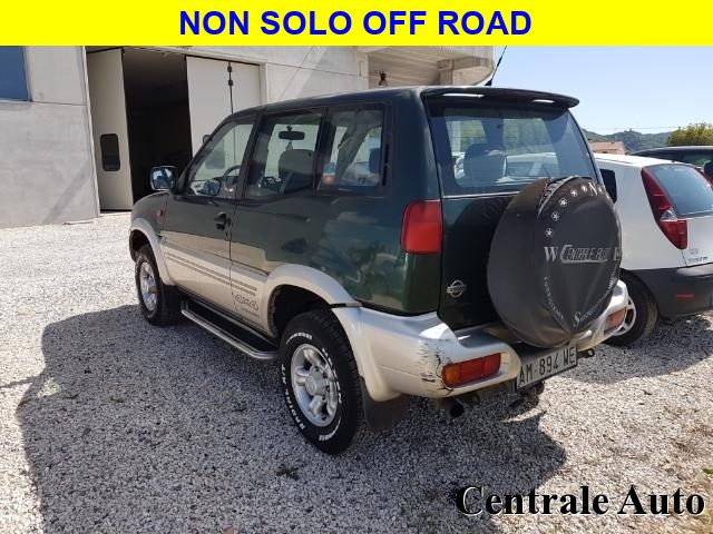Nissan Terrano II 2.7 Tdi 3 porte SE - foto 4 di 4
