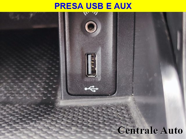 Volkswagen Golf Variant 1.6 TDI 110 CV DSG Highline BMT, del 2015, 228.882 km, in vendita a Montecchio Maggiore (VI)