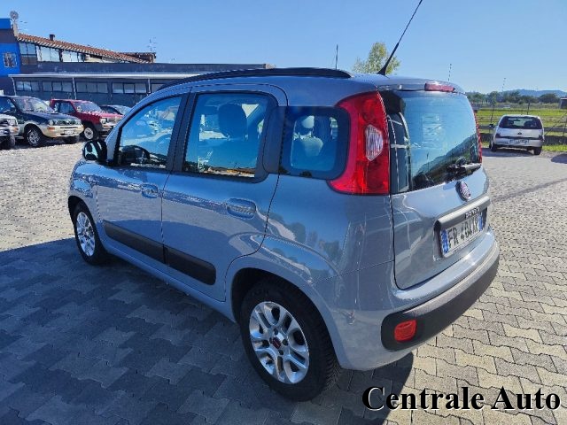 Fiat Panda 1.3 MJT 95 CV S&S Lounge - foto 4 di 4