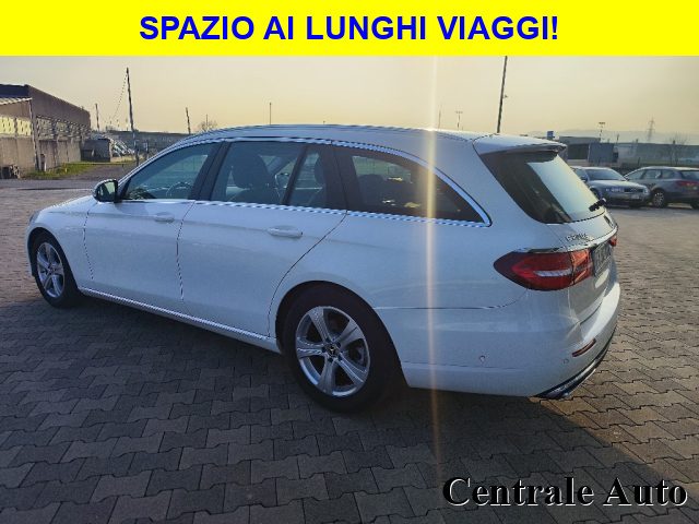 Mercedes-Benz E 220 d S.W. 4Matic Auto Business Sport - foto 4 di 4