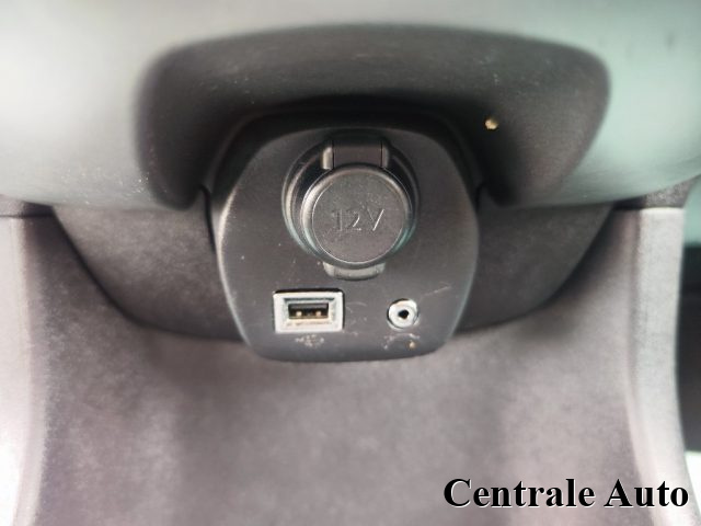Toyota Aygo Connect 1.0 VVT-i 72 CV 5 porte x-wave MMT usato a MONTECCHIO MAGGIORE