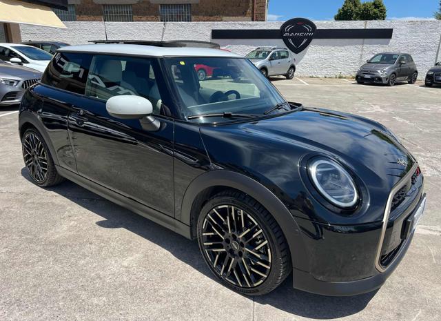 MINI Cooper S Cooper S Favoured - foto 3 di 38