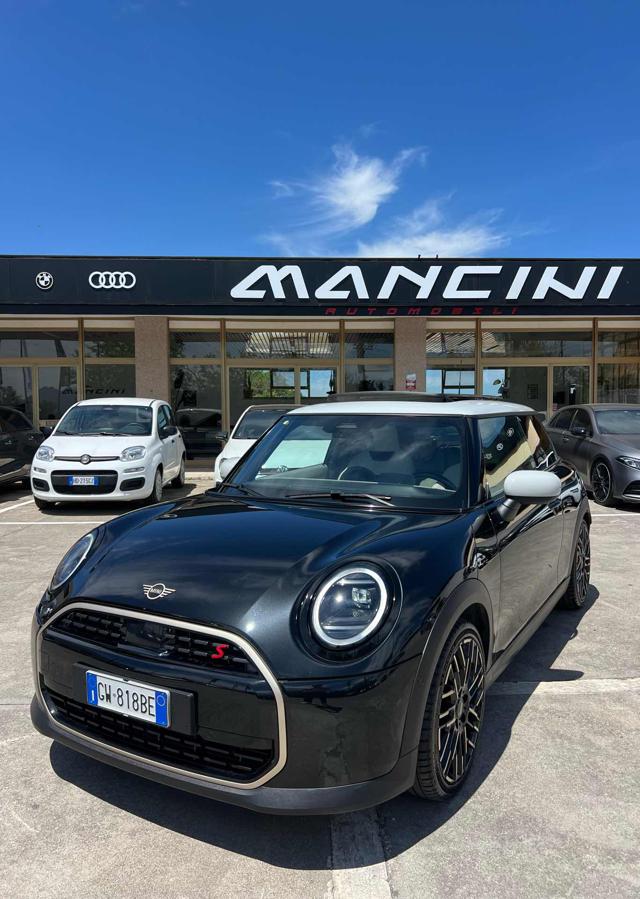 MINI Cooper S Cooper S Favoured usato a CIVITA CASTELLANA