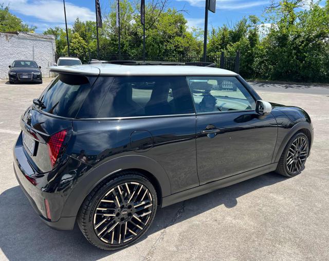 MINI Cooper S Cooper S Favoured - foto 4 di 38