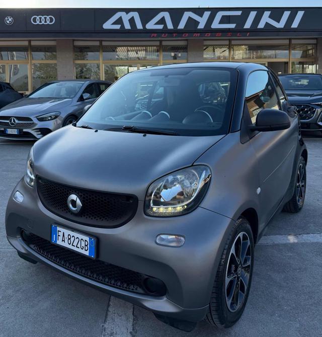 smart forTwo 60 1.0 Youngster usato a CIVITA CASTELLANA