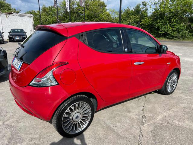 Lancia Ypsilon 1.2 69 CV 5 porte GPL Ecochic Gold - foto 4 di 4