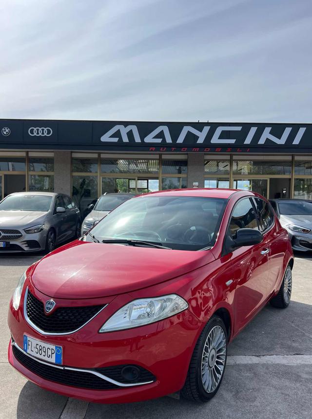 Lancia Ypsilon 1.2 69 CV 5 porte GPL Ecochic Gold usato a CIVITA CASTELLANA
