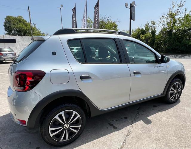 Dacia Sandero Stepway 0.9 TCe 90 CV Techroad - foto 4 di 4