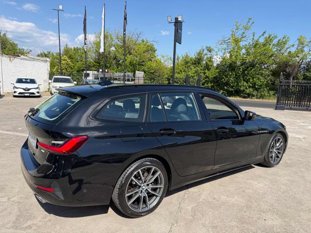 BMW 320 d 48V Touring Sport - foto 4 di 4