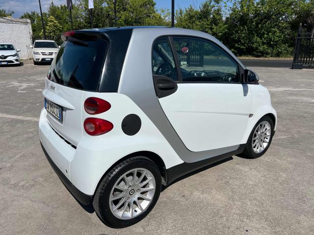 smart forTwo 1000 52 kW coupé passion - foto 4 di 4