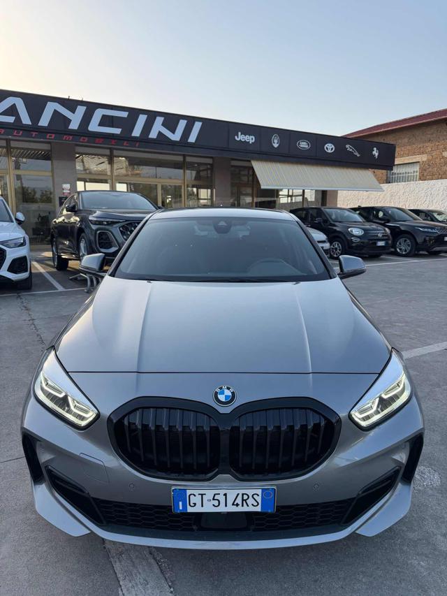 BMW 116 i 5p. Msport - foto 2 di 4