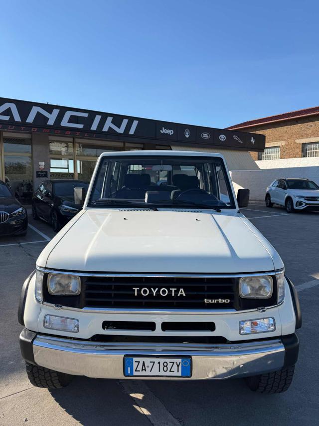 Toyota Land Cruiser II 2.4 turbodiesel SW LJ70 LX - foto 2 di 4