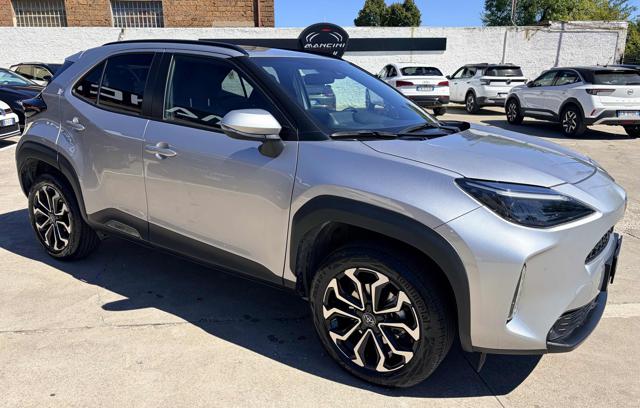 Toyota Yaris Cross YARIS CROSS 1.5 HYBRID 5P E-CVT ORANGE EDITION - foto 3 di 4