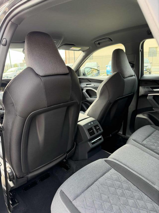 Audi Q5 SPB 40 TDI quattro S tronic S line, del 2025, 50 km, in vendita a Civita Castellana (VT)