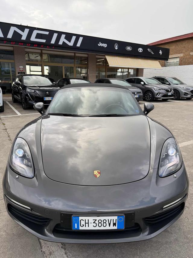 Porsche 718 Spyder 2 - foto 3 di 4