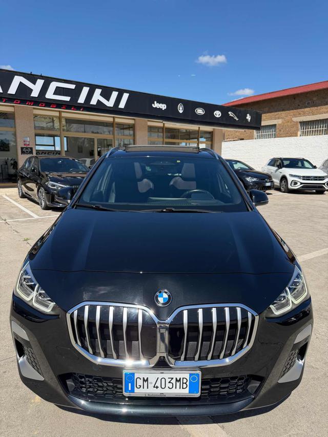 BMW 218 d Active Tourer Msport - foto 2 di 4