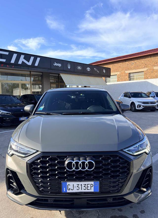 Audi Q3 SPB 35 TDI S tronic S line edition - foto 2 di 4