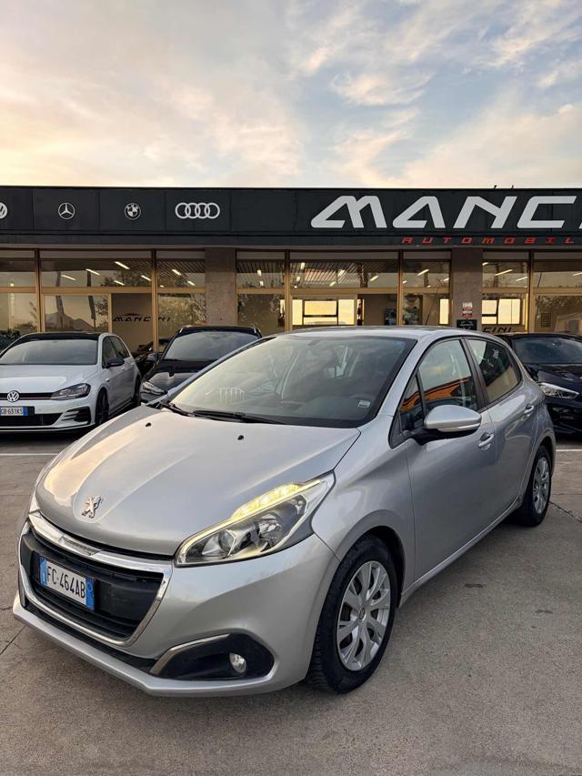 Peugeot 208 1° serie BlueHDi 75 5 porte Active, del 2016, 191.000 km, in vendita a Civita Castellana (VT)