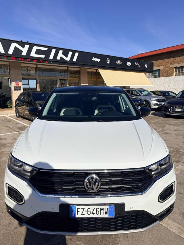 Volkswagen T-Roc 1.6 TDI SCR Style BlueMotion Technology - foto 2 di 4