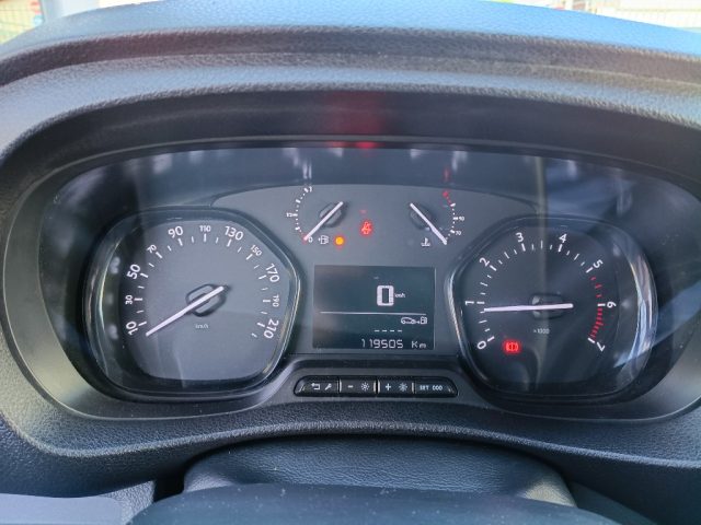 Toyota Proace 2.0D 122CV S&S PL-SL-TN Furgone Long 5p.14q Comfor, del 2021, 119.500 km, in vendita a Vignate (MI)
