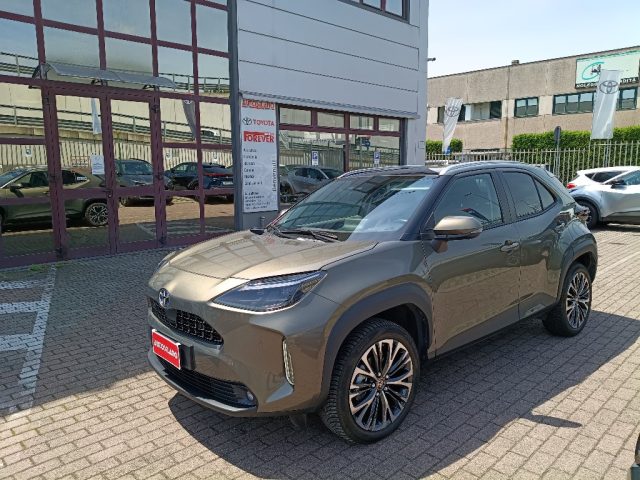 Toyota Yaris Cross 1.5 Hybrid 5p. E-CVT Lounge usato a VIGNATE