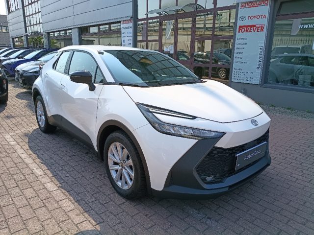 Toyota C-HR Hybrid 140 Active - foto 3 di 4