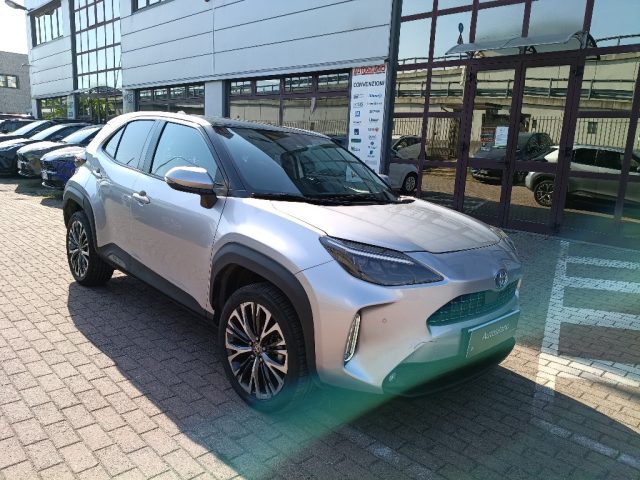 Toyota Yaris Cross 1.5 Hybrid 5p. E-CVT Lounge - foto 3 di 4