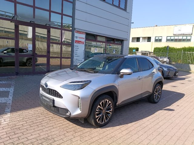 Toyota Yaris Cross 1.5 Hybrid 5p. E-CVT Lounge usato a VIGNATE