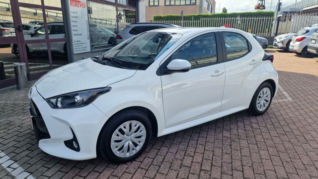 Toyota Yaris 1.0 5 porte Active usato a VIGNATE