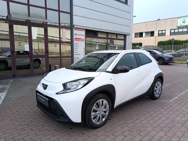 Toyota Aygo X 1.0 VVT-i 72 CV 5 porte Active S-CVT, del 2023, 16.620 km, in vendita a Vignate (MI)