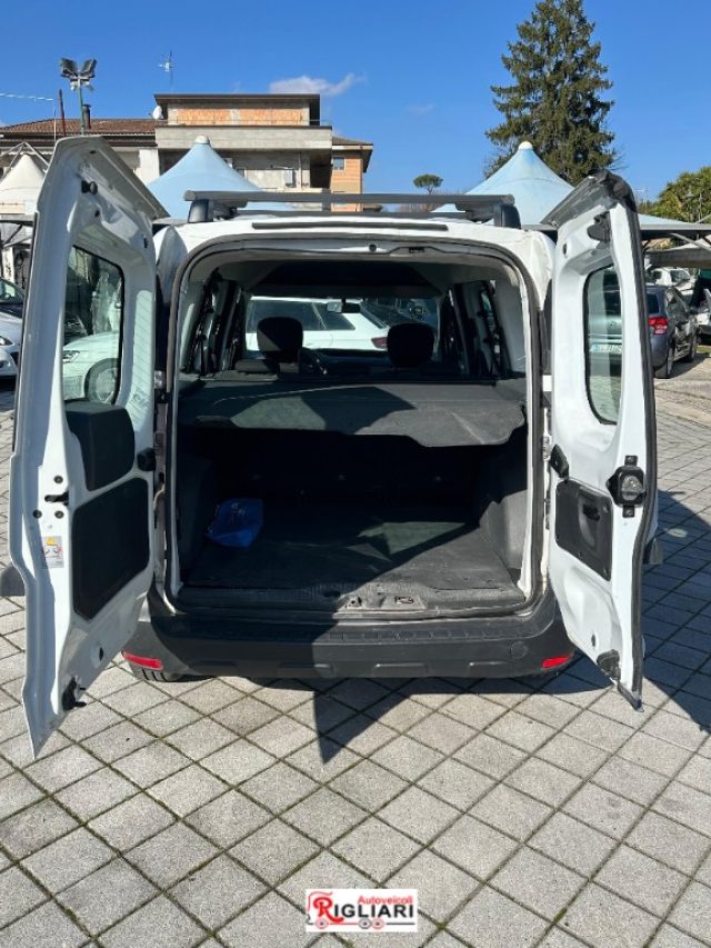 Dacia Dokker 75CV Laur�ate Family - foto 4 di 4