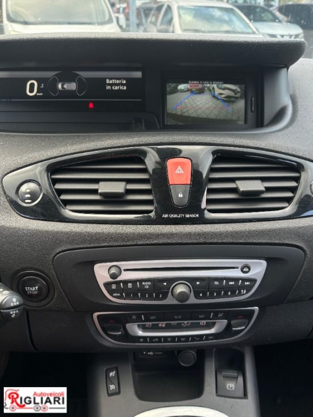 Renault Scenic Scénic X-MOD 1.5 dCi 110CV Dynamique, del 2011, 105.000 km, in vendita a Teano (CE)