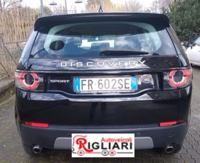 Land Rover Discovery Sport Discovery Sport 2.0 eD4 150 CV 2WD R-Dyn - foto 2 di 4