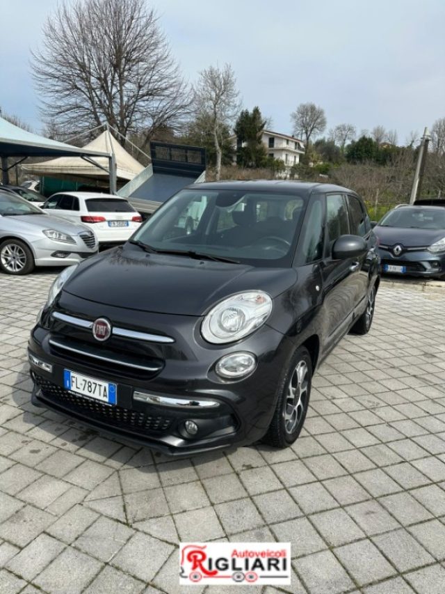 Fiat 500L 1.6 Multijet 120 CV Lounge, del 2017, 147.399 km, in vendita a Teano (CE)