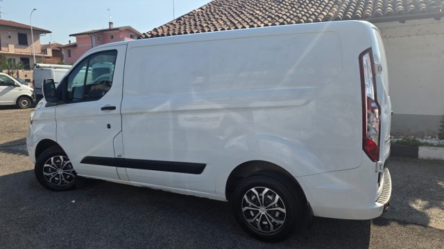 Ford Transit Custom 300 2.0 EcoBlue 130 PC Furgone Trend Navi - foto 2 di 4