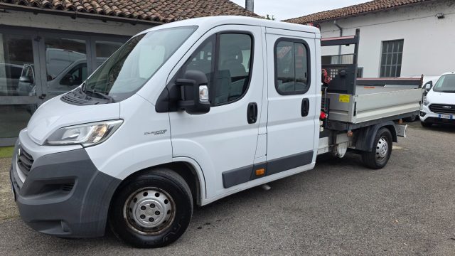 Fiat Ducato MAXI 35 2.3 Mjet 130CV Cabinato GRU Fassi 7posti - foto 4 di 4