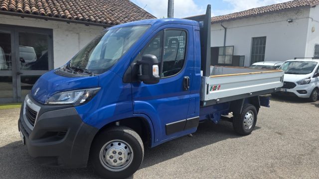 Peugeot Boxer 330 2.0 BlueHDi PC Cassone fisso L1 solo 3mila km! - foto 3 di 4