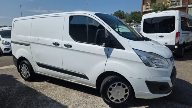 Ford Transit Custom 270 2.0 TDCi PC Furgone Trend Euro6 usato a PAVIA
