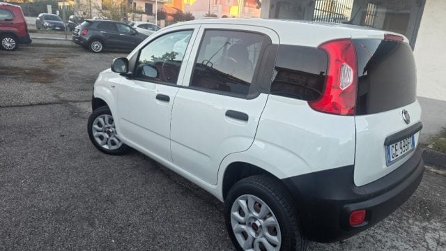 Fiat Panda 0.9 TwinAir Turbo Natural Power Pop Van 2 posti - foto 2 di 4