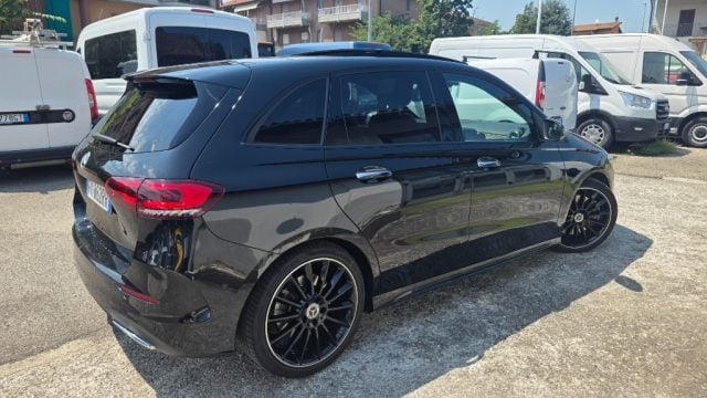 Mercedes-Benz B 250 Automatic 4Matic Premium - foto 4 di 4