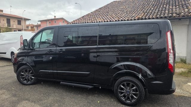 Ford Tourneo Custom 320 2.0 EcoBlue 185CV aut. PL Titanium X 8posti - foto 2 di 4